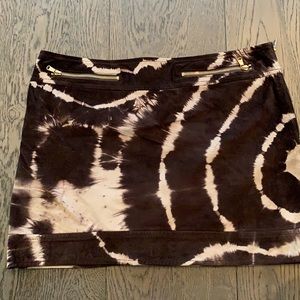 Calfskin leather mini skirt